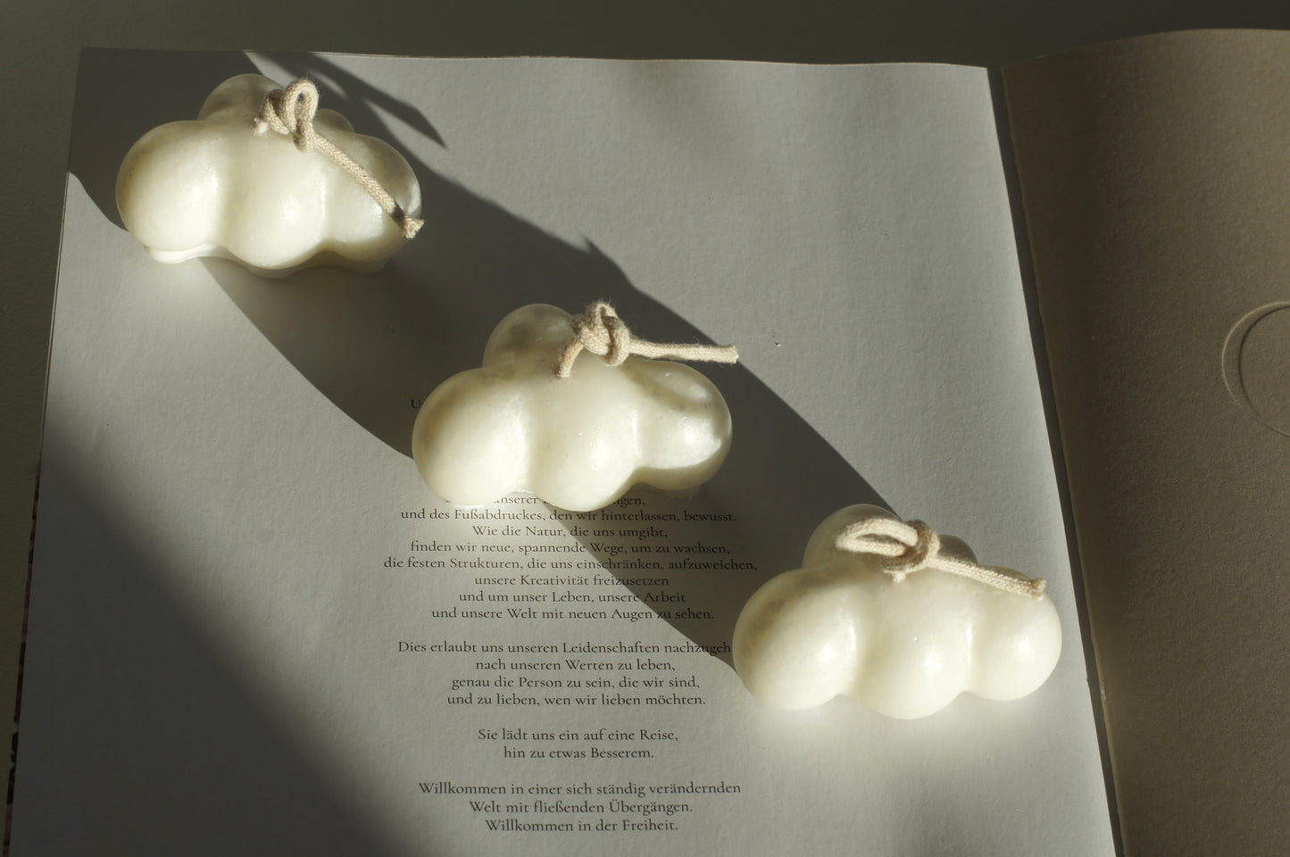 fluffy milky cloud candle (3set)